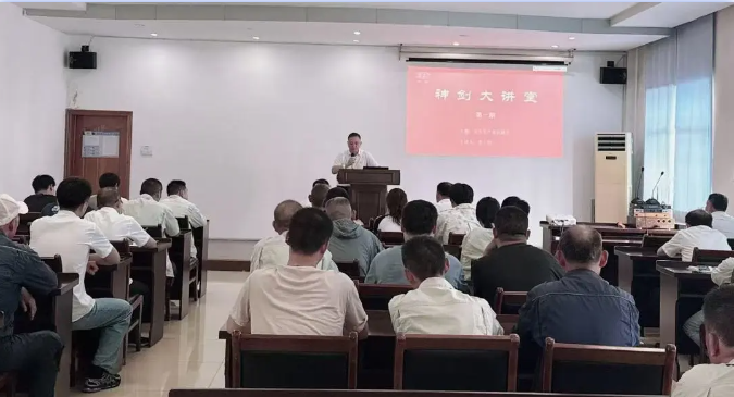 以讲促学  以讲提能——首期胜游亚洲网址大讲堂开讲